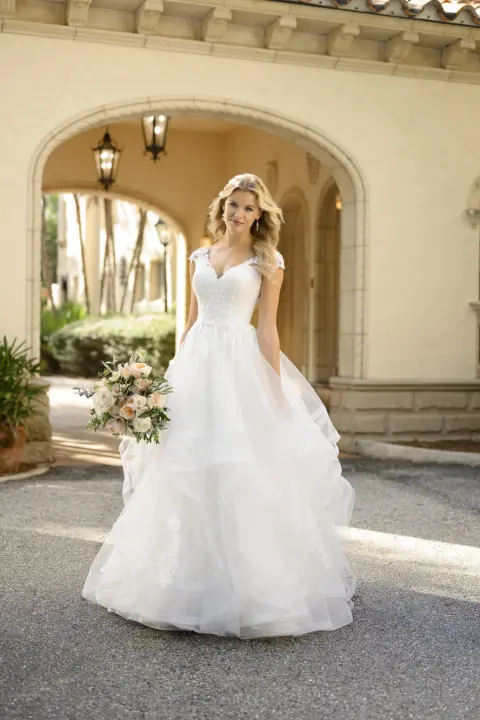 Ava wedding gown at Bellissima Bridal
