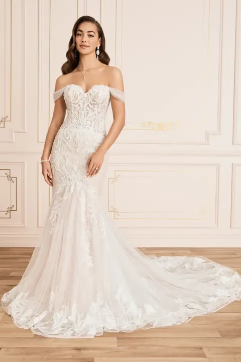 Clarissa V2 wedding gown at Bellissima Bridal