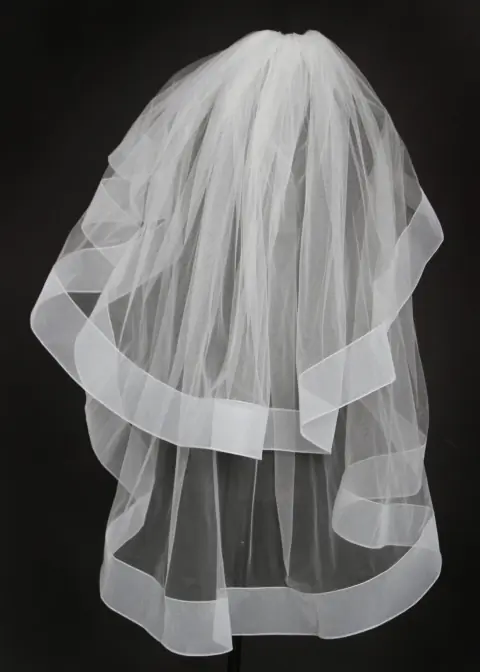 Fingertip Veil wedding gown at Bellissima Bridal