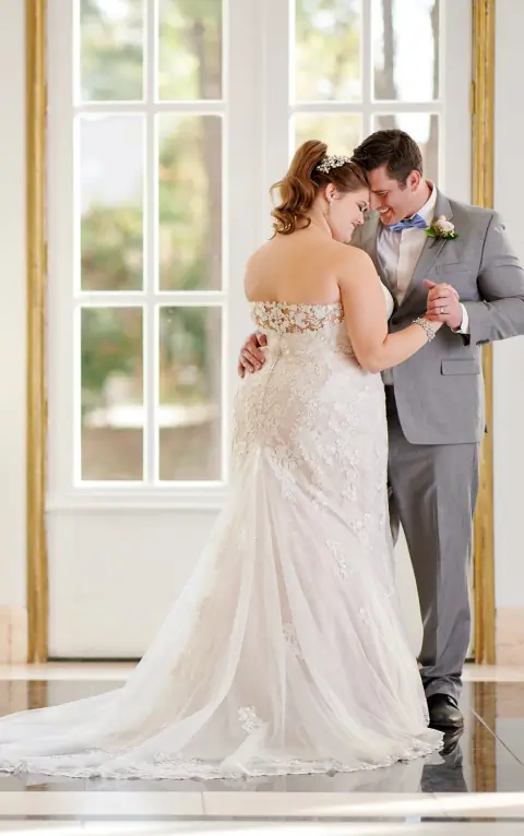 Glamour wedding gown at Bellissima Bridal