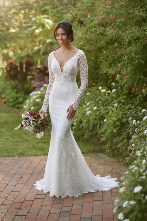 Juno wedding gown at Bellissima Bridal